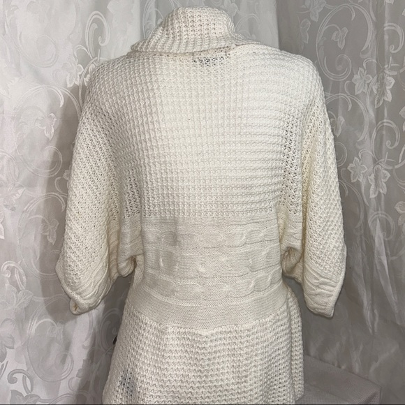 Majora Cream White Raglan Turtleneck Knit Sweater - Picture 8 of 11